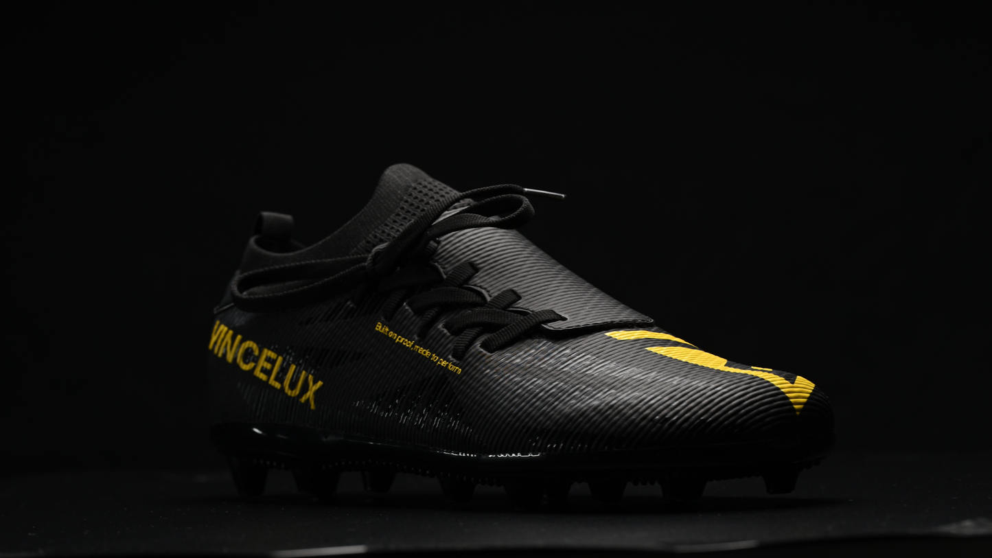 Vincelux Pro Elite® wide fit football boots – front view