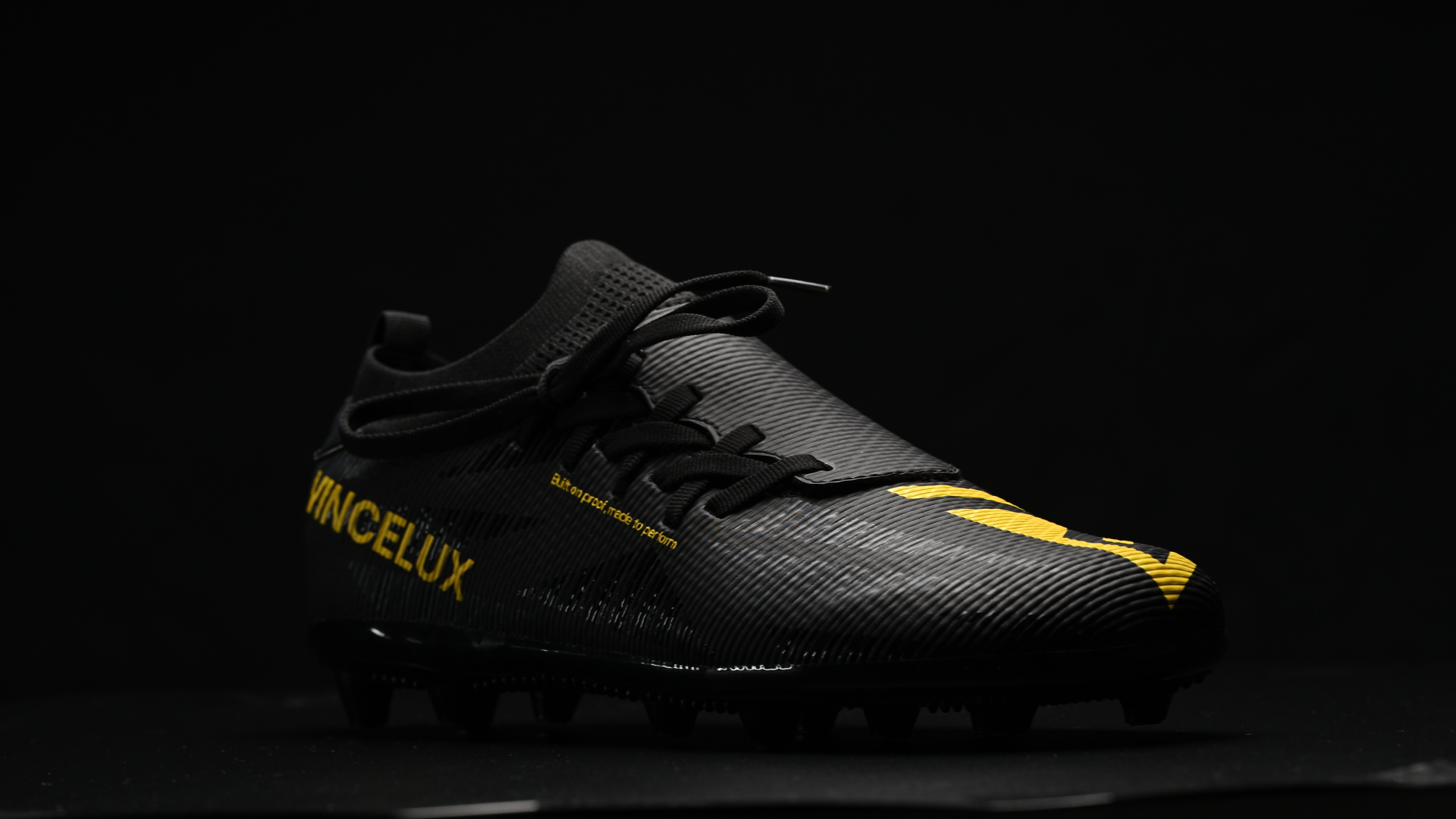 Vincelux Pro Elite® wide fit football boots – front view